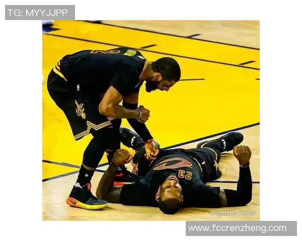 足球明星追逐篮球明星的情感故事与运动场上的友谊碰撞 足球明星追逐篮球明星的情感故事与运动场上的友谊碰撞