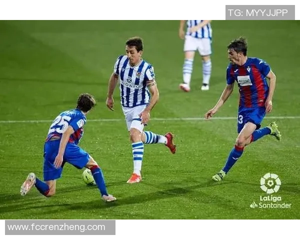 成都足球队强势领跑锦标赛积分榜以57分稳居首位 成都足球队强势领跑锦标赛积分榜以57分稳居首位