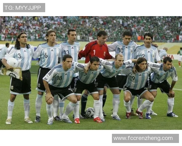 成都足球队的拼搏之路：从默默无闻到世界杯舞台的辉煌历程